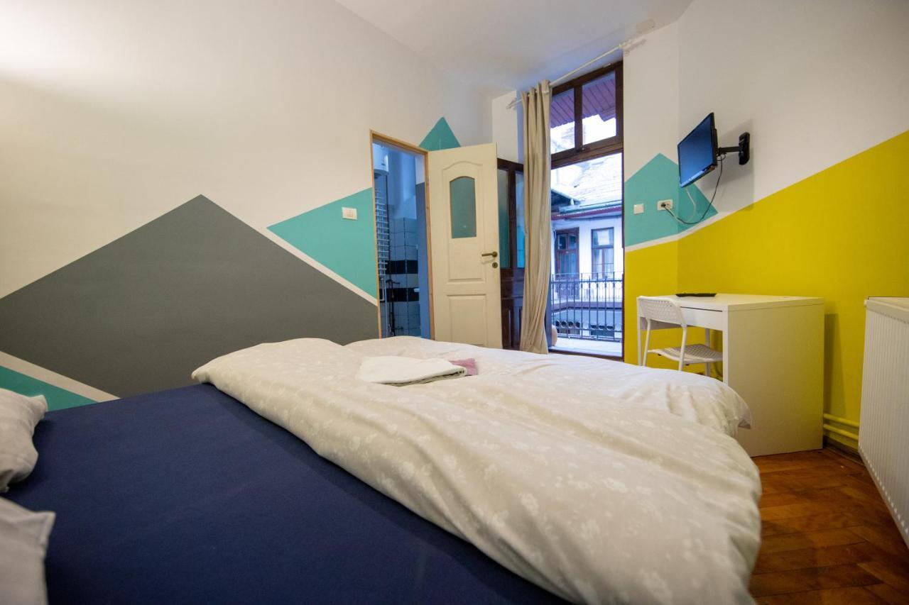 Hostel Cornel Тимишоара Экстерьер фото